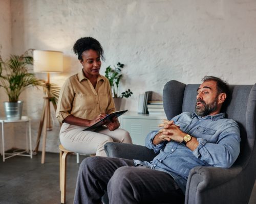 middle-age-talking-with-mental-health-psychotherapist